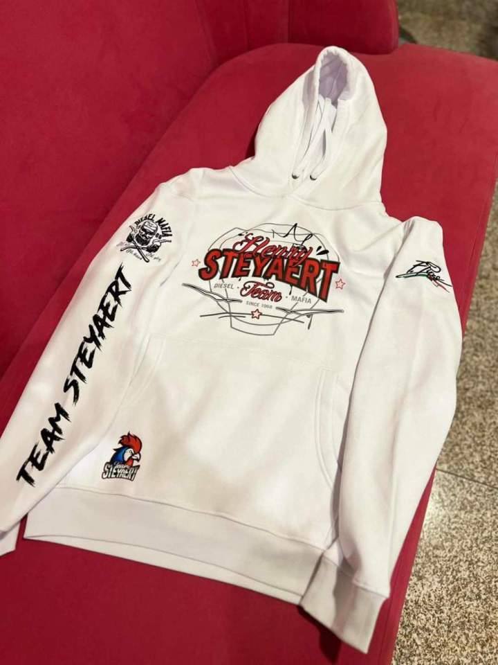 Sweat a capuche Plaisir