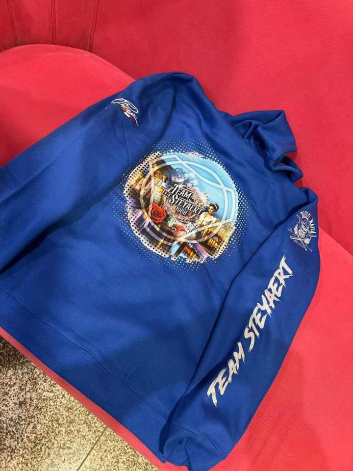 Sweat a capuche Plaisir